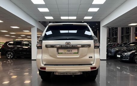 Toyota Land Cruiser Prado 150 рестайлинг 2, 2016 год, 3 695 000 рублей, 4 фотография