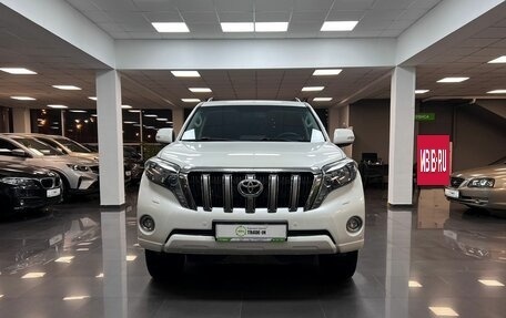 Toyota Land Cruiser Prado 150 рестайлинг 2, 2016 год, 3 695 000 рублей, 3 фотография
