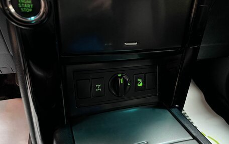 Toyota Land Cruiser Prado 150 рестайлинг 2, 2016 год, 3 695 000 рублей, 22 фотография