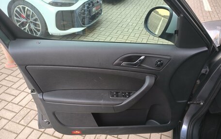 Skoda Yeti I рестайлинг, 2014 год, 1 170 000 рублей, 15 фотография