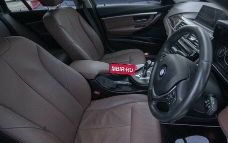 BMW 3 серия, 2016 год, 1 595 000 рублей, 15 фотография