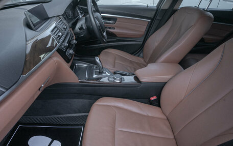 BMW 3 серия, 2016 год, 1 595 000 рублей, 19 фотография