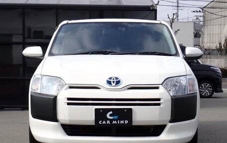 Toyota Probox I, 2022 год, 1 060 000 рублей, 2 фотография