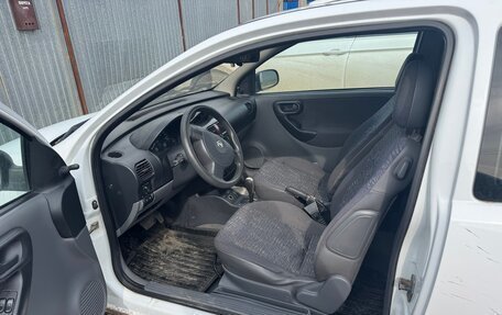 Opel Corsa C рестайлинг, 2001 год, 250 000 рублей, 5 фотография