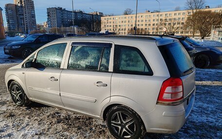 Opel Zafira B, 2008 год, 420 000 рублей, 3 фотография