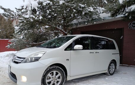 Toyota ISis I, 2012 год, 1 500 000 рублей, 9 фотография