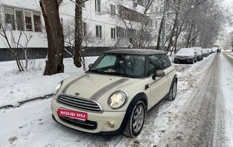 MINI Hatch, 2013 год, 1 080 000 рублей, 3 фотография
