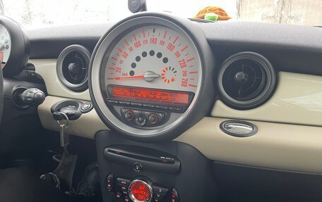 MINI Hatch, 2013 год, 1 080 000 рублей, 14 фотография