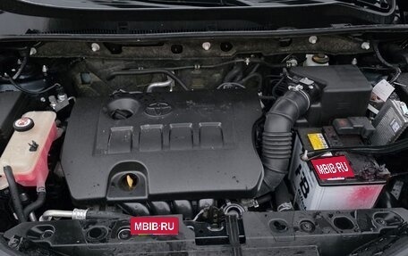 Toyota RAV4, 2018 год, 2 600 000 рублей, 4 фотография