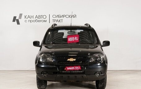 Chevrolet Niva I рестайлинг, 2017 год, 698 500 рублей, 2 фотография