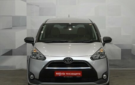 Toyota Sienta II, 2018 год, 1 650 000 рублей, 2 фотография