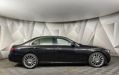 Mercedes-Benz E-Класс, 2022 год, 6 200 000 рублей, 6 фотография