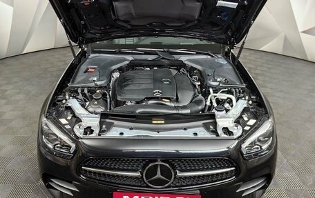 Mercedes-Benz E-Класс, 2022 год, 6 200 000 рублей, 11 фотография