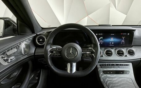 Mercedes-Benz E-Класс, 2022 год, 6 200 000 рублей, 20 фотография