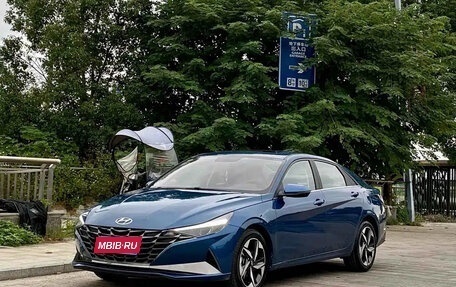 Hyundai Elantra, 2021 год, 1 100 000 рублей, 1 фотография