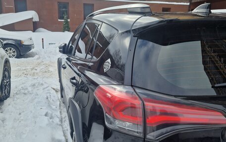 Toyota RAV4, 2018 год, 2 200 000 рублей, 9 фотография