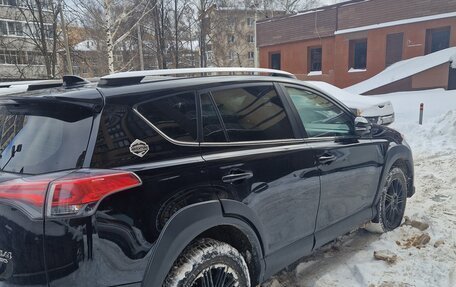 Toyota RAV4, 2018 год, 2 200 000 рублей, 4 фотография