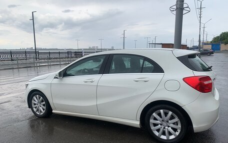 Mercedes-Benz A-Класс, 2013 год, 1 100 000 рублей, 2 фотография