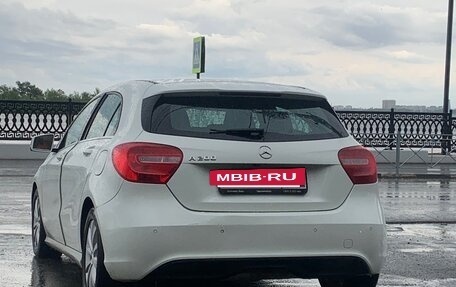 Mercedes-Benz A-Класс, 2013 год, 1 100 000 рублей, 3 фотография