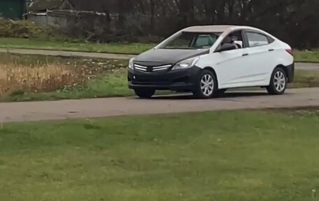 Hyundai Solaris II рестайлинг, 2016 год, 400 000 рублей, 2 фотография