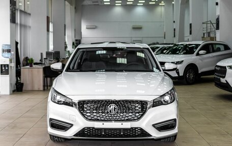 MG 6, 2024 год, 2 900 000 рублей, 2 фотография