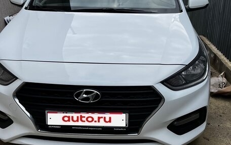 Hyundai Solaris II рестайлинг, 2017 год, 1 250 000 рублей, 1 фотография