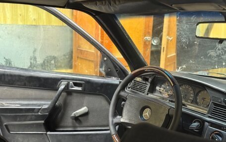 Mercedes-Benz 190 (W201), 1985 год, 249 000 рублей, 11 фотография