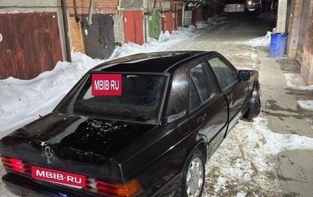 Mercedes-Benz 190 (W201), 1985 год, 249 000 рублей, 8 фотография