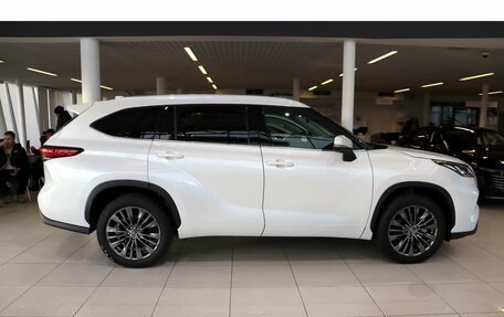 Toyota Highlander, 2025 год, 6 150 000 рублей, 7 фотография