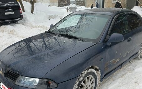 Mitsubishi Carisma I, 2002 год, 200 000 рублей, 3 фотография