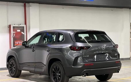 Mazda CX-5 II, 2025 год, 2 499 000 рублей, 10 фотография