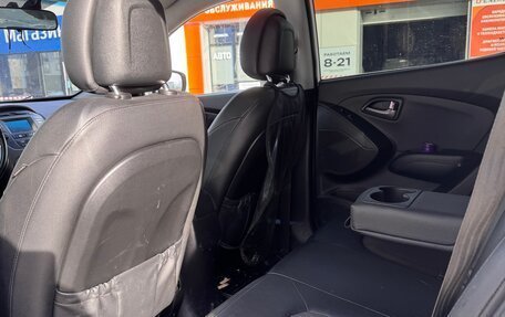 Hyundai ix35 I рестайлинг, 2013 год, 1 250 000 рублей, 10 фотография