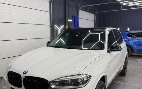 BMW X5, 2018 год, 3 980 000 рублей, 2 фотография
