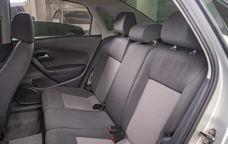 Volkswagen Polo VI (EU Market), 2011 год, 799 000 рублей, 13 фотография