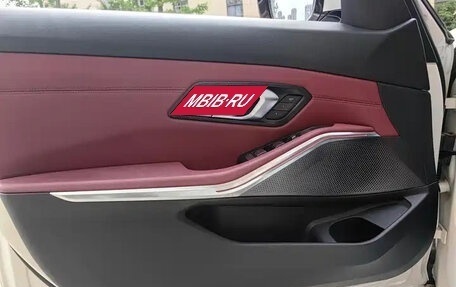 BMW 3 серия, 2021 год, 1 949 000 рублей, 8 фотография