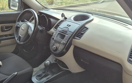 KIA Soul I рестайлинг, 2011 год, 980 000 рублей, 13 фотография