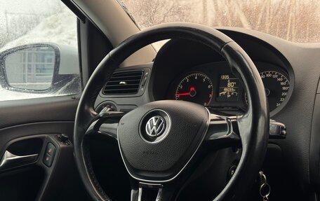 Volkswagen Polo VI (EU Market), 2017 год, 1 050 000 рублей, 30 фотография