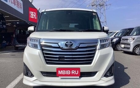 Toyota Roomy I, 2017 год, 800 000 рублей, 3 фотография