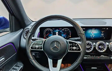 Mercedes-Benz GLB, 2021 год, 1 790 000 рублей, 11 фотография