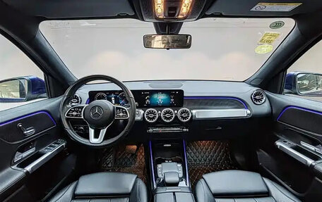 Mercedes-Benz GLB, 2021 год, 1 790 000 рублей, 12 фотография