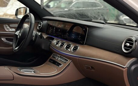 Mercedes-Benz E-Класс, 2023 год, 7 500 000 рублей, 12 фотография