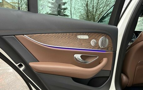 Mercedes-Benz E-Класс, 2023 год, 7 500 000 рублей, 21 фотография