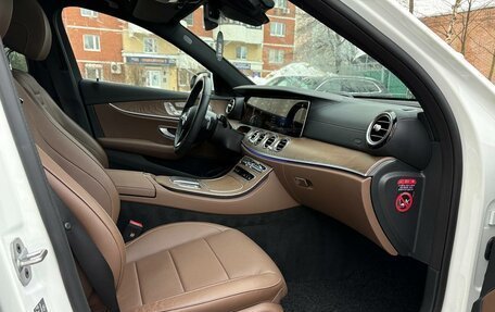 Mercedes-Benz E-Класс, 2023 год, 7 500 000 рублей, 17 фотография