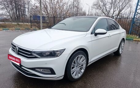 Volkswagen Passat B8 рестайлинг, 2020 год, 2 590 000 рублей, 4 фотография