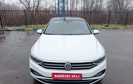 Volkswagen Passat B8 рестайлинг, 2020 год, 2 590 000 рублей, 3 фотография