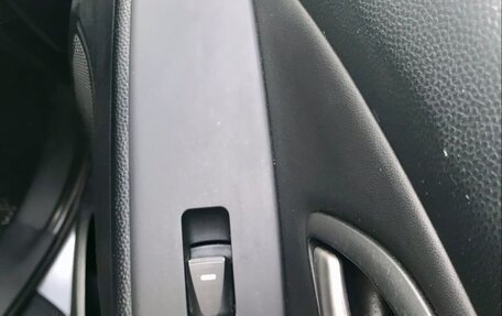 Hyundai ix35 I рестайлинг, 2010 год, 1 065 000 рублей, 12 фотография