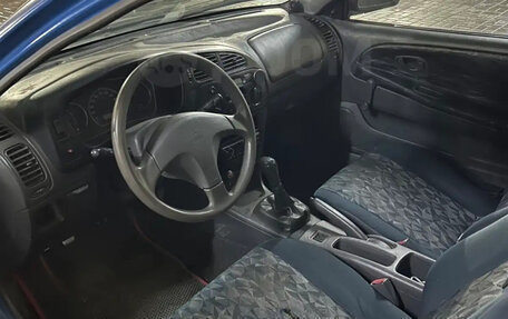 Mitsubishi Colt VI рестайлинг, 1998 год, 130 000 рублей, 2 фотография