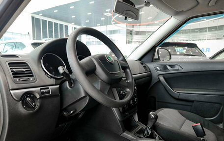 Skoda Yeti I рестайлинг, 2010 год, 699 000 рублей, 20 фотография