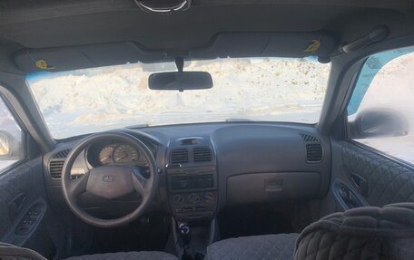 Hyundai Accent II, 2005 год, 200 000 рублей, 4 фотография