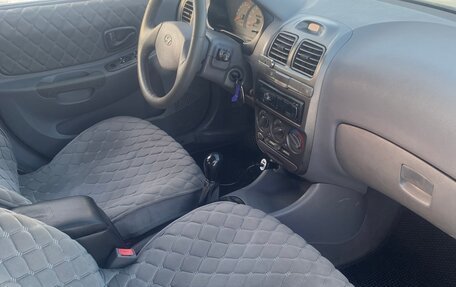 Hyundai Accent II, 2005 год, 200 000 рублей, 5 фотография